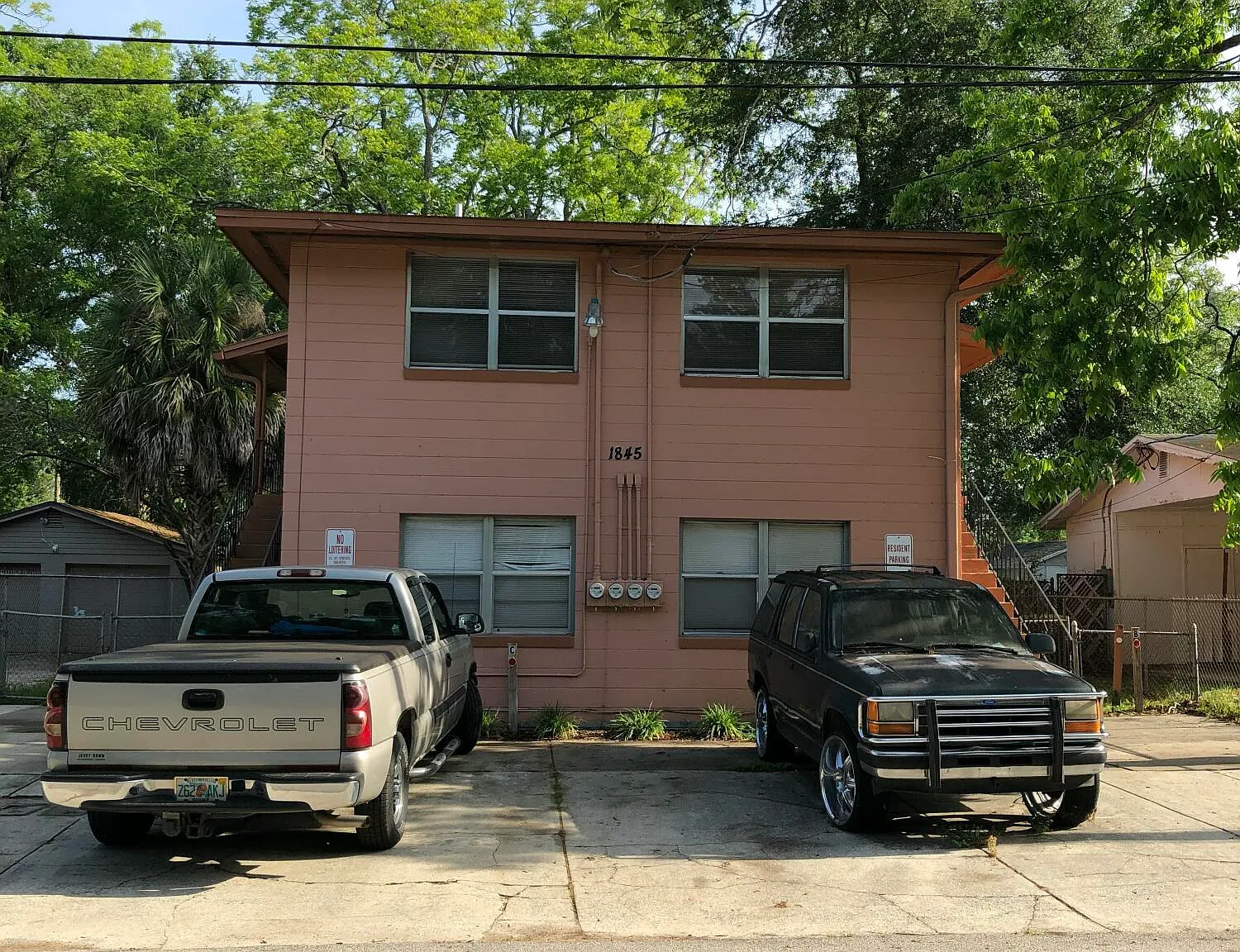 2 bed, 1.0 bath, 750 sqft, $850 — Photo 1
