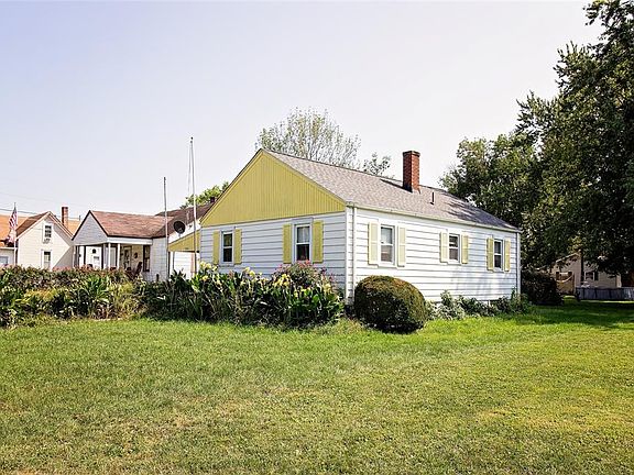3rd image of 705 McDonald St