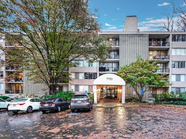 7753 Patriot Dr APT 4, Annandale, VA 22003