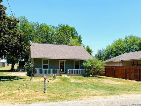 18808 LIVE OAK, Lytle, TX 78052