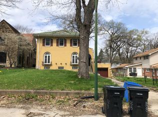 2010 W Hopkins Pl, Chicago, IL 60643