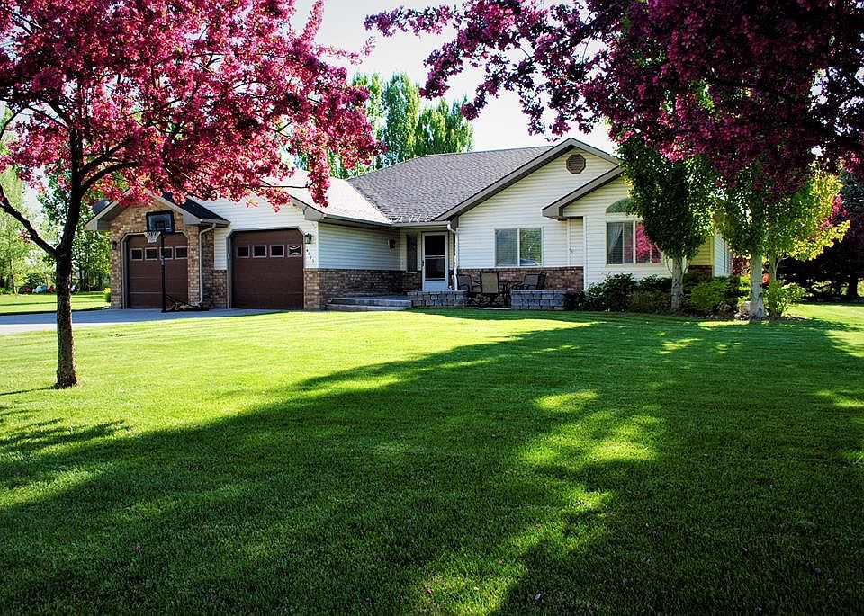 1st image of 4425 Cedar Butte Cir