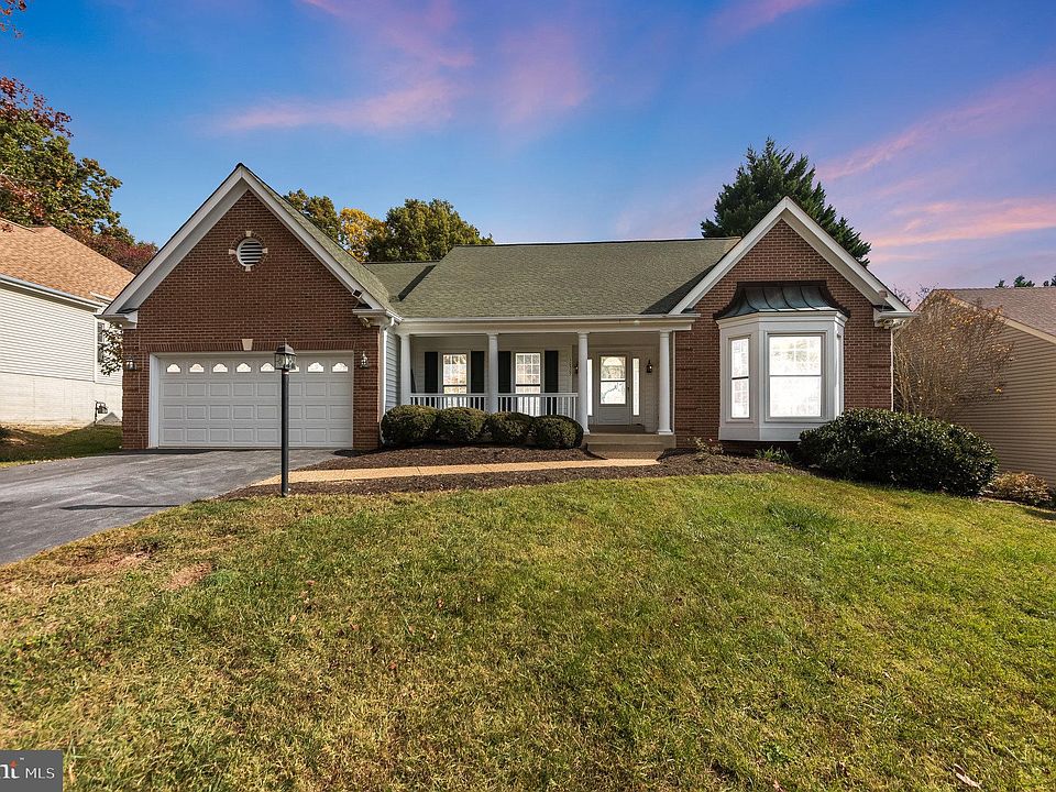 1st image of 10307 Lexington Ct