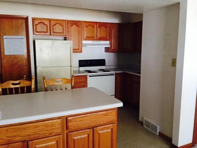 1st image of 1105 N Brobst St