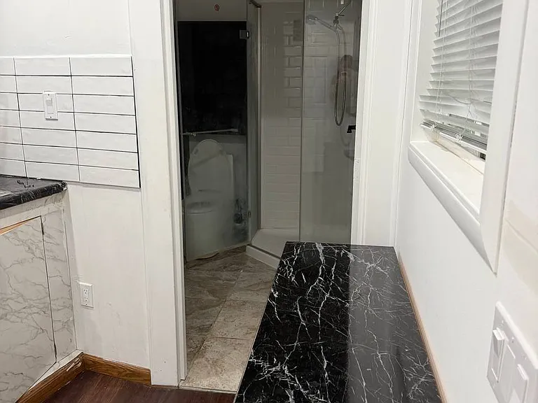 4625 Louise Ave #6 — Photo 4