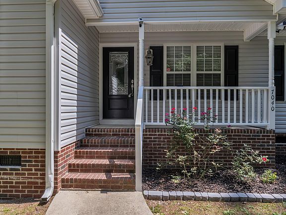 3rd image of 7040 Pine Rd