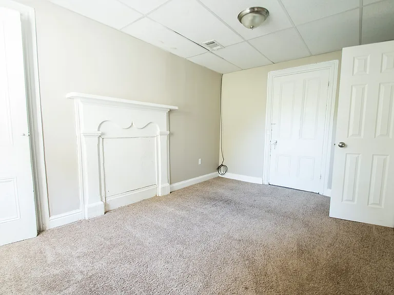 2619 Josephine St — Photo 8
