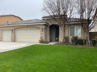 5520 Rockview Dr, Bakersfield, CA 93313