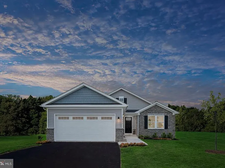 771 Switchgrass Ct — Photo 1