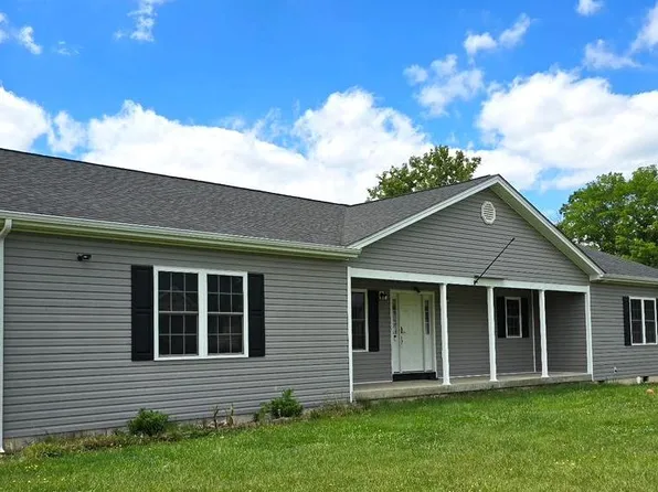 300 Park Rd, Stanley, VA 22851