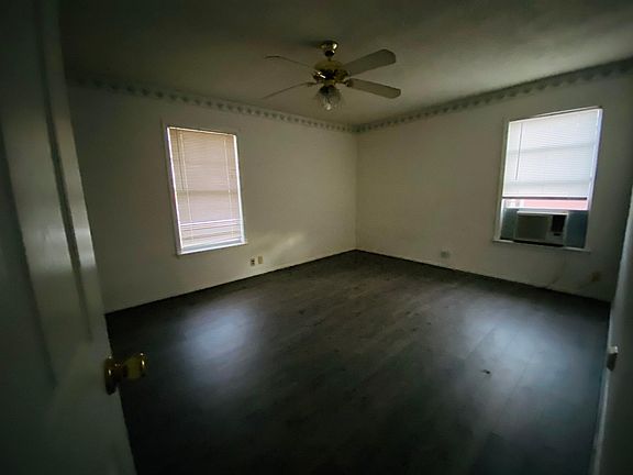 5th image of 411 N Cherry St