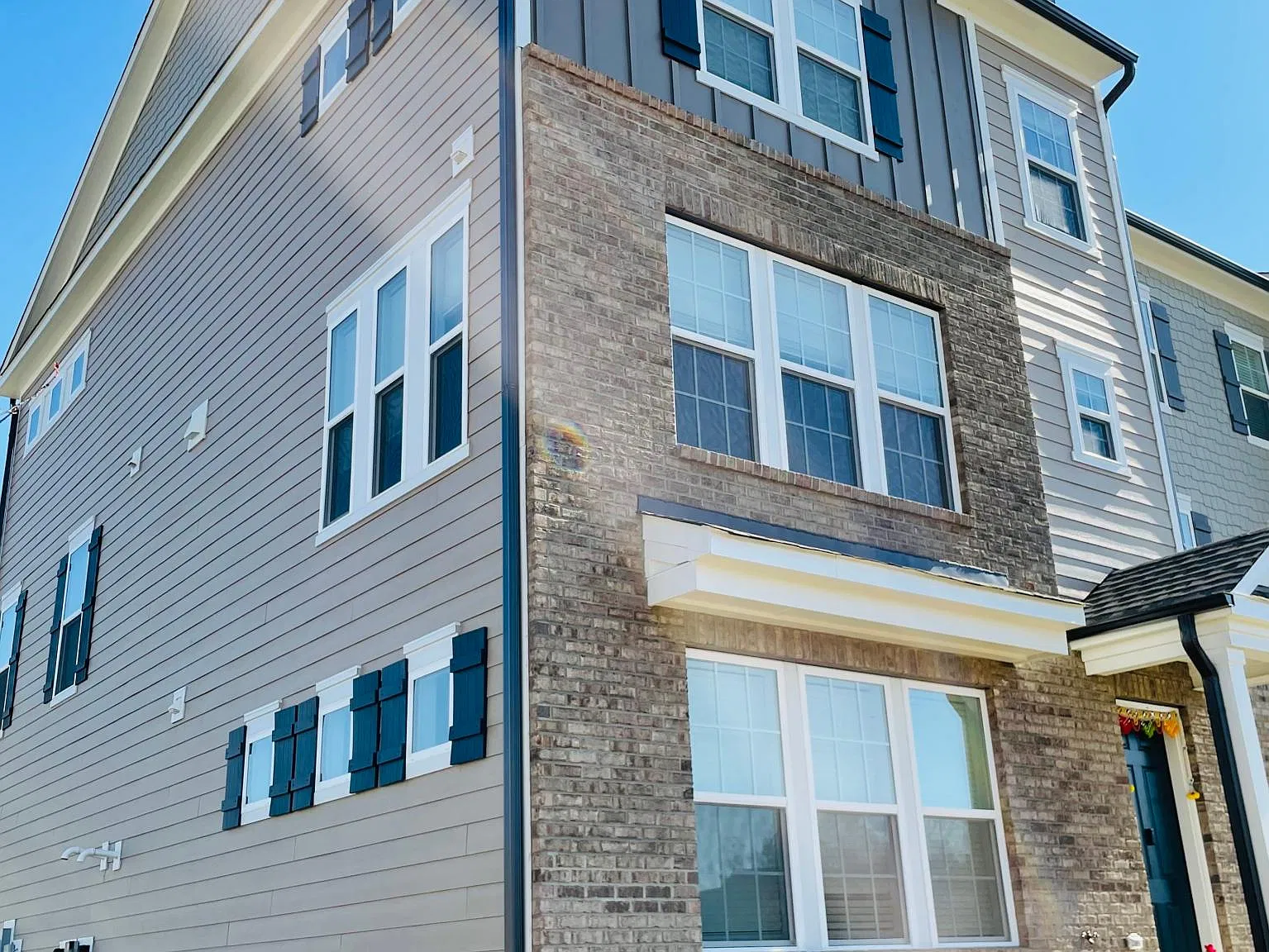 861 Patriot Summit Ln — Photo 2