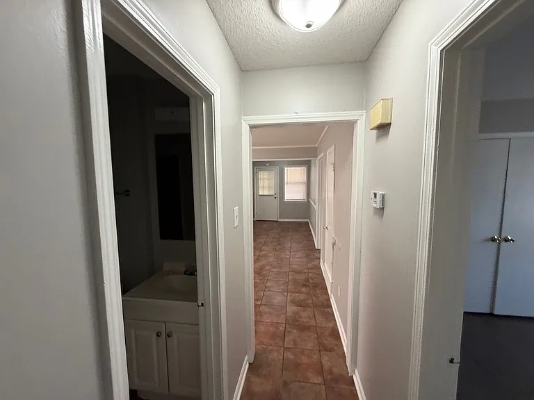 6273 Tulane Rd — Photo 18
