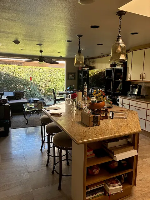 3 bed, 3088 sqft, $7,500 — Photo 2