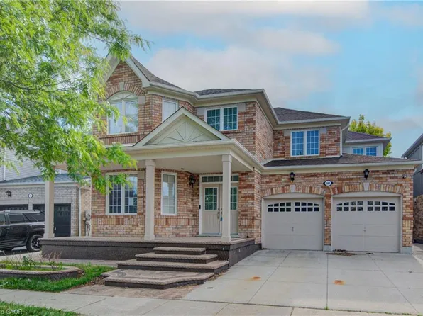 180 Arthur Fach Dr, Cambridge, ON N1T 2G2