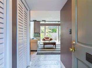 7 Vista Sq NW, Atlanta, GA 30327