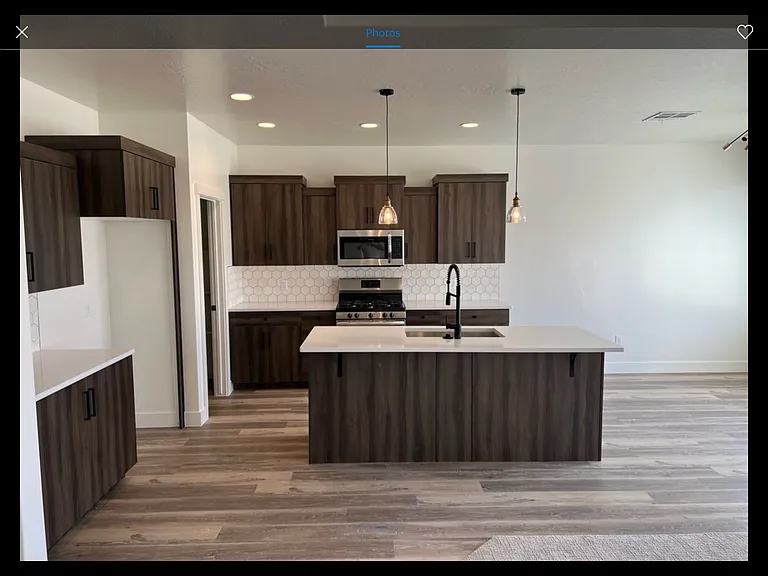 3111 E Photinia Dr — Photo 3