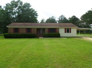 145 Hatfield Ln, Atmore, AL 36502