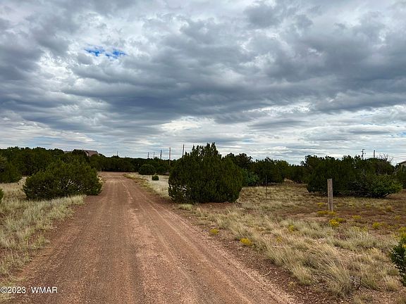 3rd image of 8766 Kaibab Pl