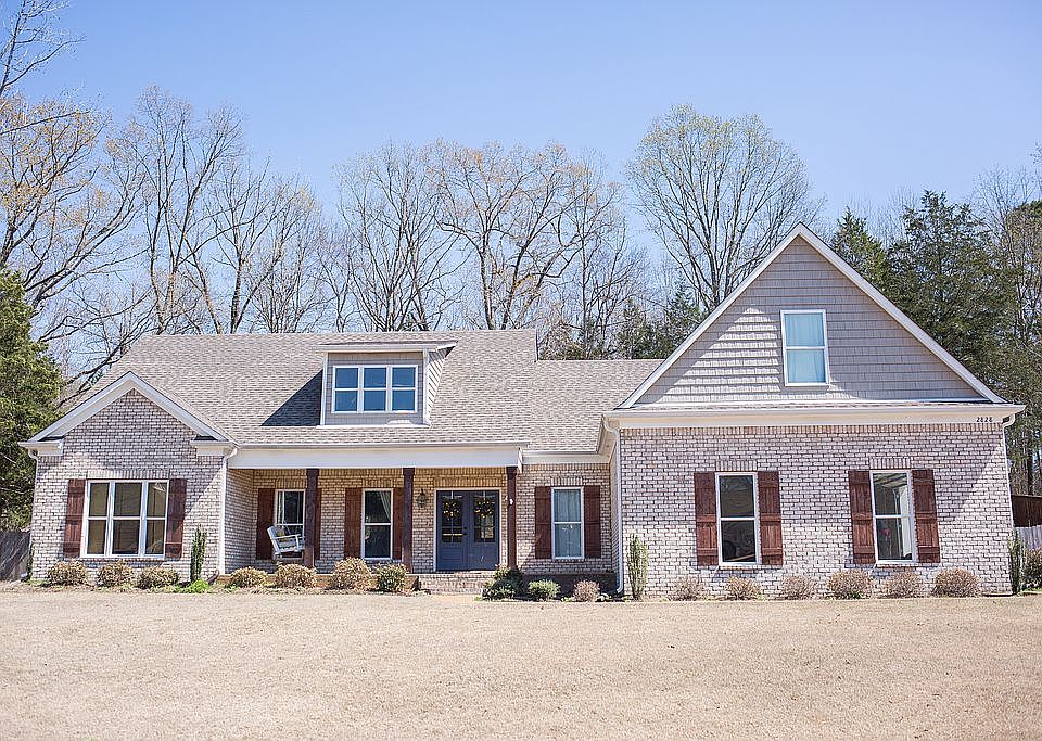 1st image of 2828 Blackrock Dr