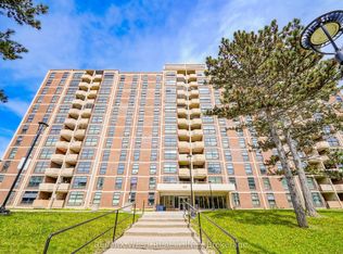 335 Driftwood Ave #709, Toronto, ON M3N2P3