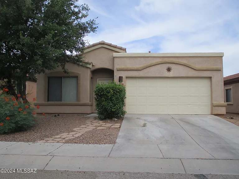 14488 S Cmo Tierra Luna S — Photo 1