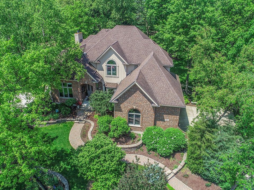 1st image of 800 Reserve Ct