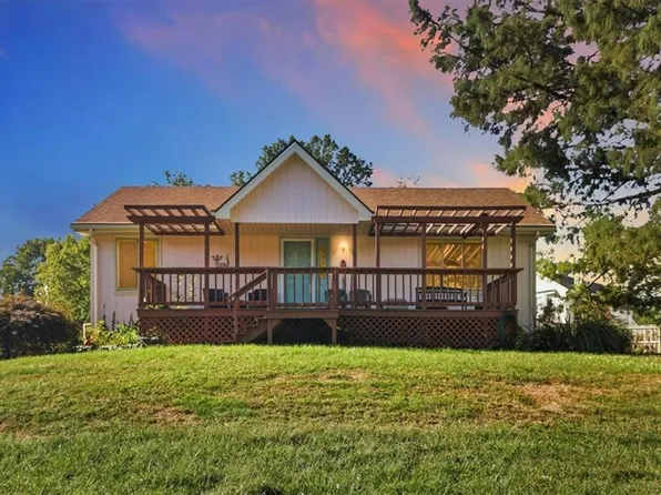7008 N Elm St, Liberty, MO 64068