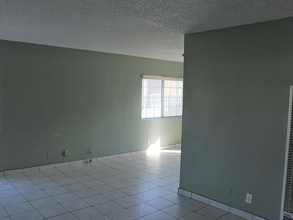 3rd image of 14163 Broadway