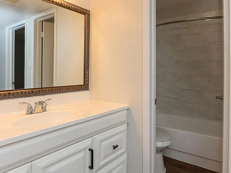 500 W Lamar St McKinney, Tx. 75069 — Photo 10