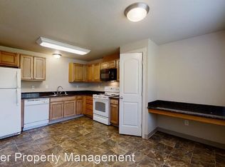 15921 52nd St E APT A, Sumner, WA 98390