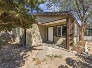 216 57th St NW, Albuquerque, NM 87105