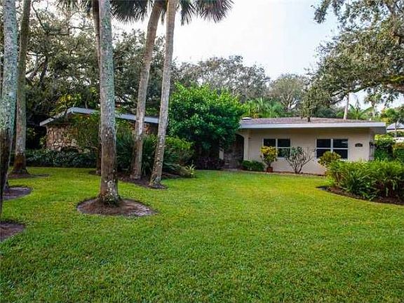 2nd image of 836 Gayfeather Ln