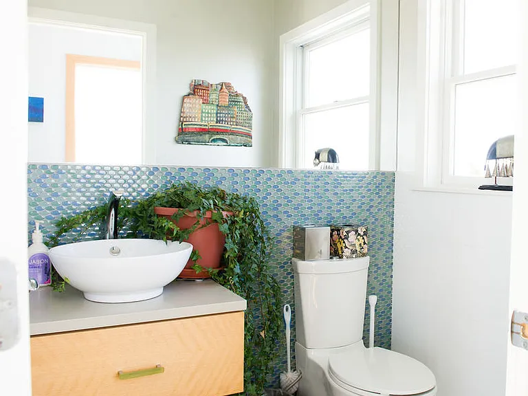 333 Dune Rd — Photo 16