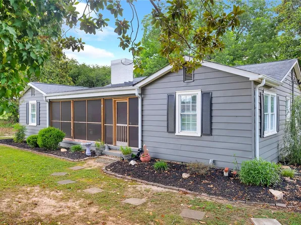 702 Williams St, Williamston, SC 29697