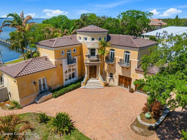 1000 N Riverside Dr, Indialantic, FL 32903