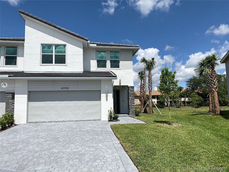 1st image of 4390 Veleiros Blvd