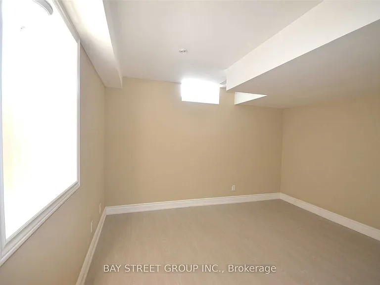 491 Mavrinac Blvd — Photo 11