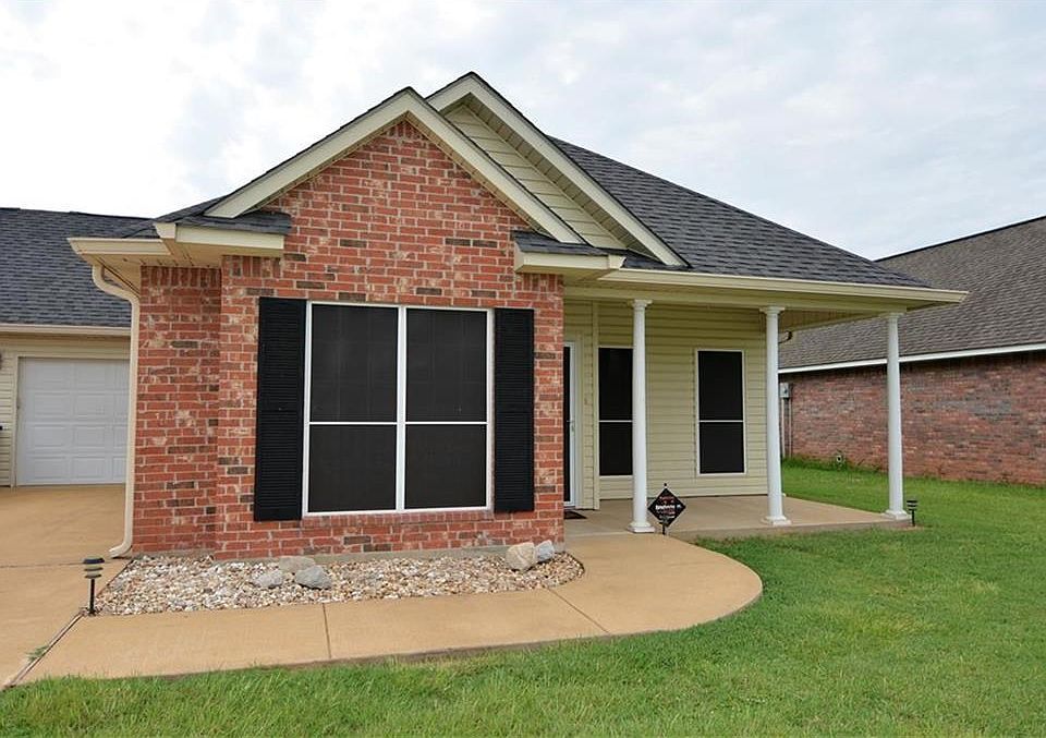 1st image of 221 Aloys Cir