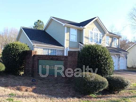 2nd image of 3010 Williams Station Rd