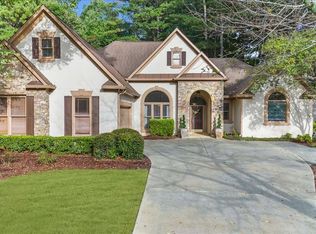 4020 Bridle Ridge Dr, Suwanee, GA 30024