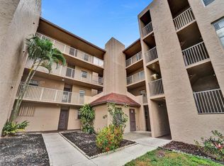9450 Live Oak Pl APT 304, Davie, FL 33324