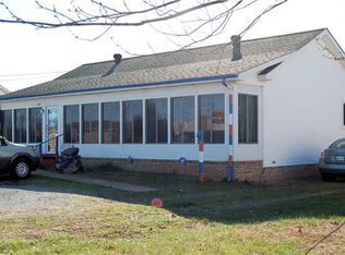 916 Tiny Town Rd, Clarksville, TN 37042