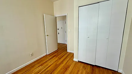 Rented by HOLTON REAL ESTATE INC.