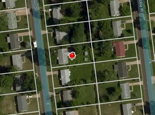 9862 Dennis Dr, Saint Louis, MO 63136