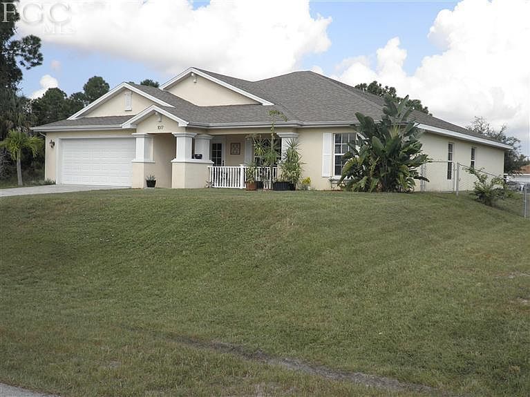 1st image of 1017 NE 35th Ln