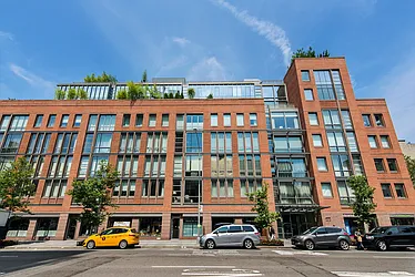 177 Ninth Avenue in West Chelsea