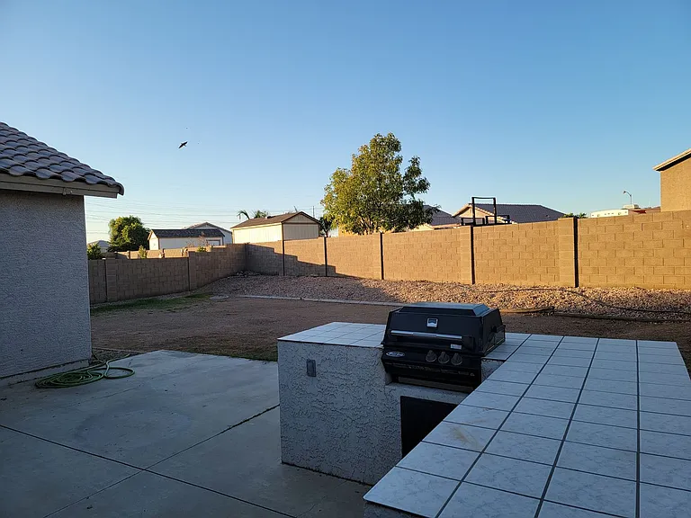 10936 W Vista Ave — Photo 19