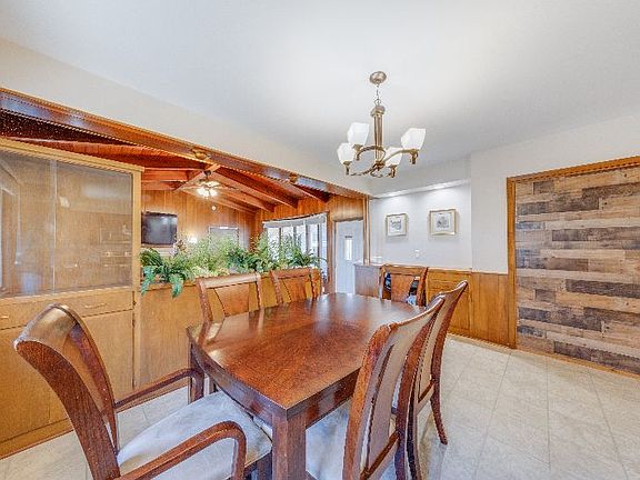 Dinning room-1_01182023