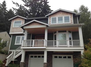 803 NE 103rd St, Seattle, WA 98125